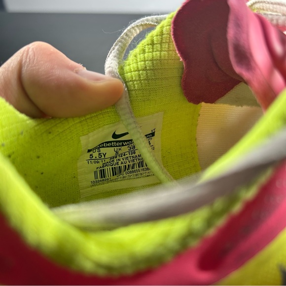 Nike Air Max 2012 Pink Yellow Shoes Women's Size 7 - Picture 5 of 7